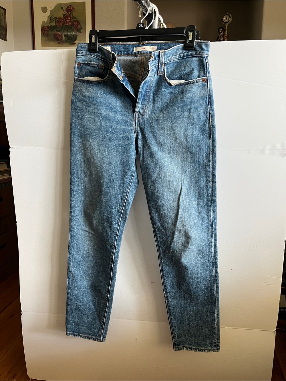 Levi’s Wedgie Jean size 27 light blue wash